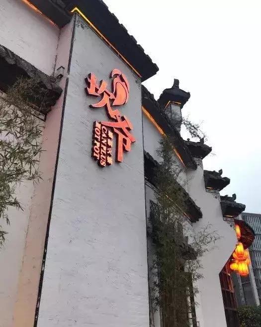 据说科华路的温度全成都最高！因为……