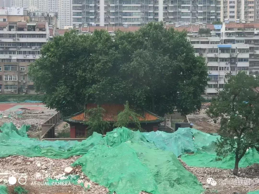 徐州二中变“停车场”！哪些回忆留下？未来这将成徐州“夫子庙”