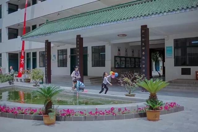 徐州二中变“停车场”！哪些回忆留下？未来这将成徐州“夫子庙”