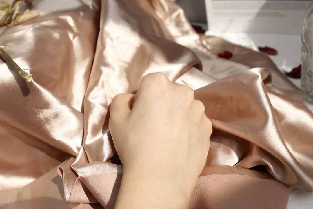 万事屋推荐｜十二星座，这里有一份待查收的粉色包裹