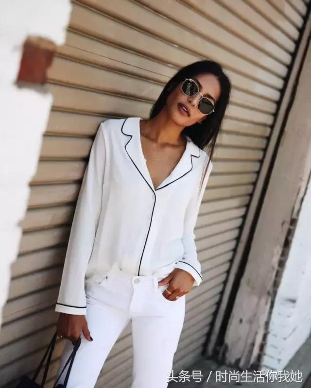 平胸女孩怎么穿才好看,平胸女人怎么穿好看