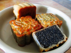 牛肉月饼馅的做法大全图解,现成的月饼皮和馅怎么做月饼