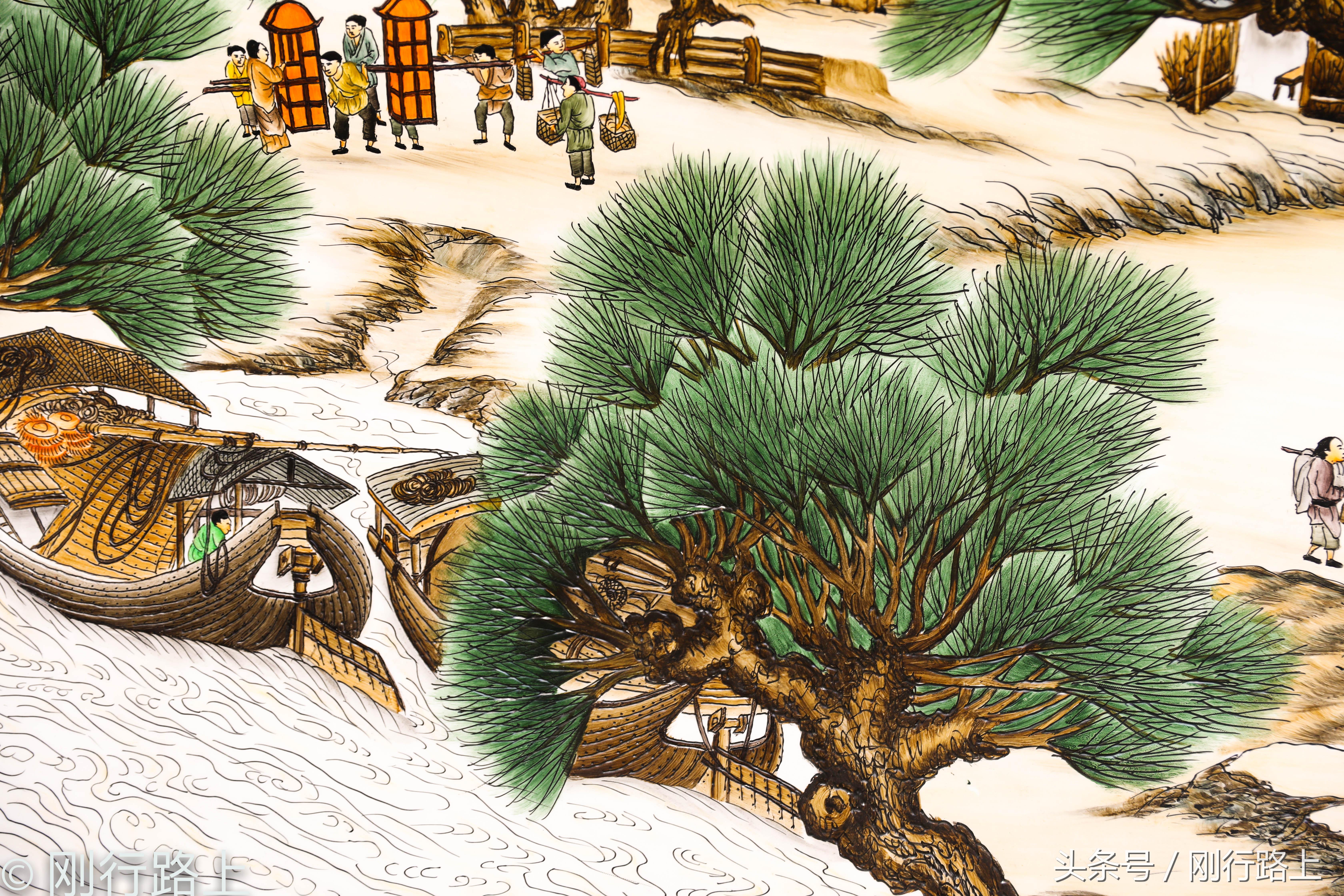 潮州瓷器与景德镇瓷器哪个更好,景德镇瓷器和潮州瓷器的比较