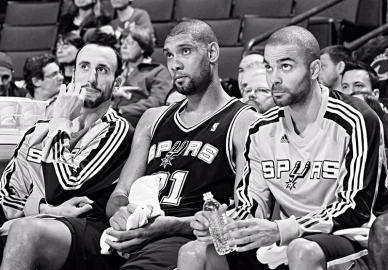 帕克名人堂演讲感谢波波维奇,帕克致敬波波维奇