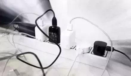 电费多了是不是有人偷电,电费多是不是有人偷电