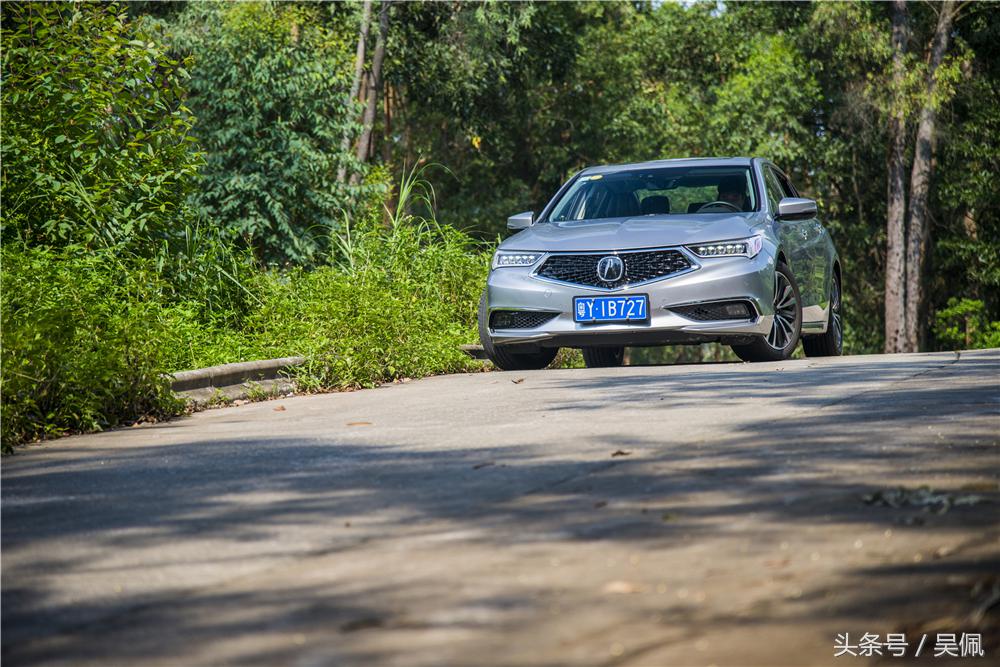 雅阁对比讴歌tlx-l,讴歌tlx-l与雅阁