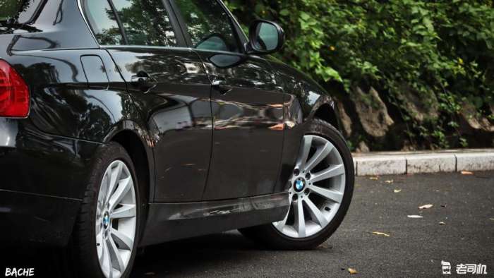 宝马3系中的永恒经典当年的B级车标杆操控完全不是奔驰能比的