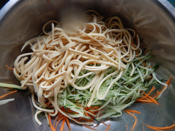 东北大拌菜的做法,美食东北大拌菜