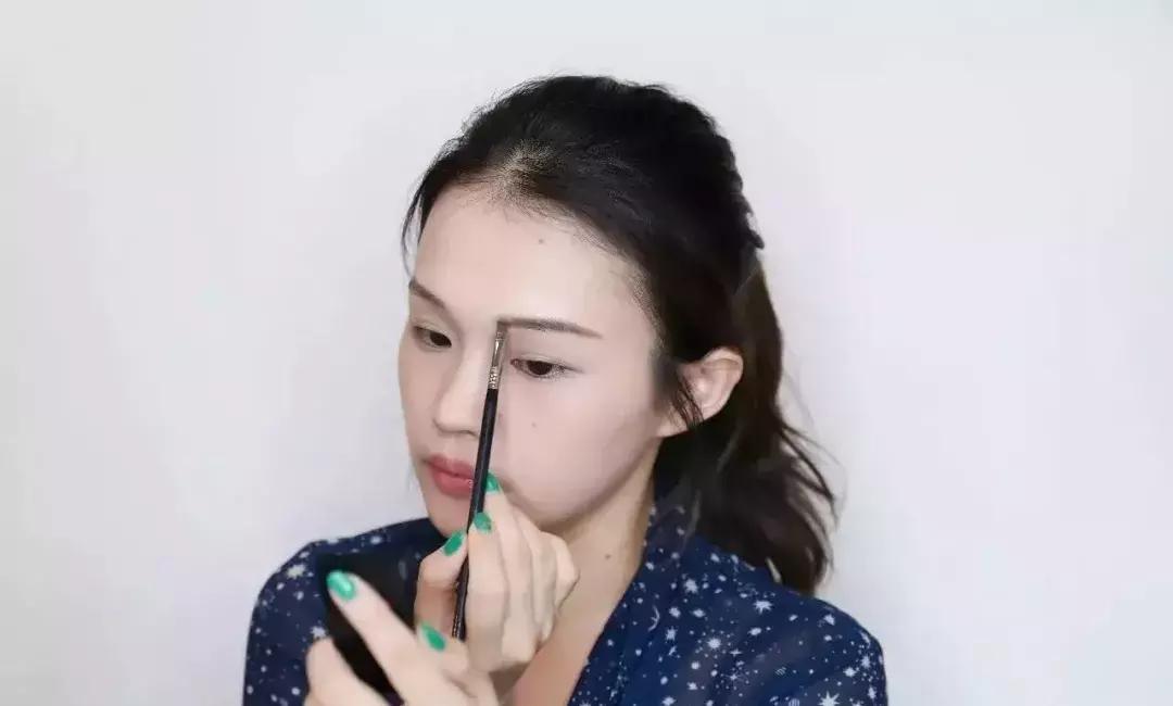 十分钟快速出门的懒人妆,懒人又快又简单出门妆