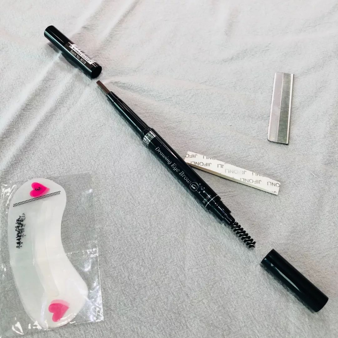 拼多多上27元苹果,拼多多0.9元彩妆