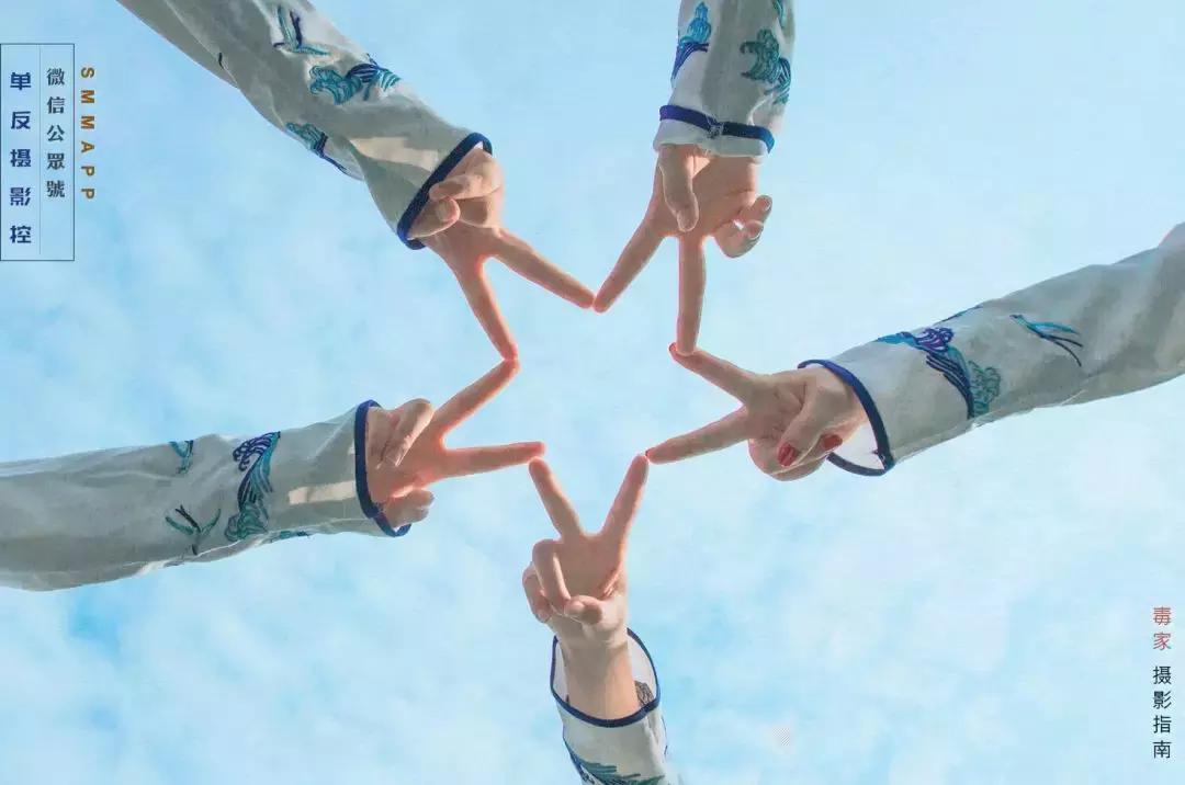 闺蜜拍照姿势三人合照高级感,闺蜜合影照片怎么拍好看