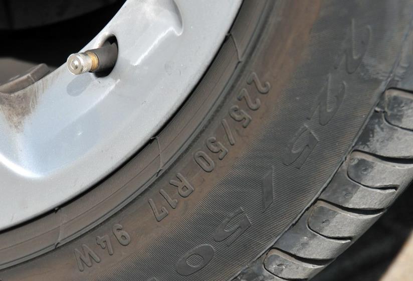 想更换防爆轮胎,准备换轮胎应该去哪里换