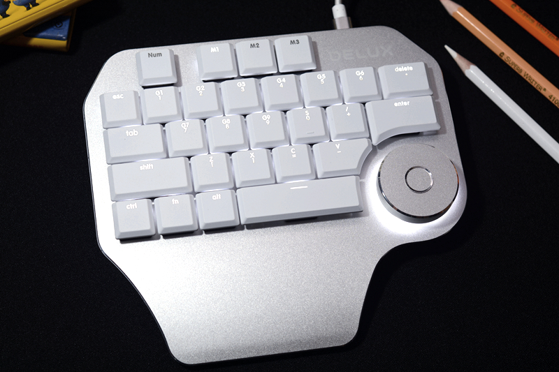 设计师专属，多彩Designer单手机械键盘开箱体验