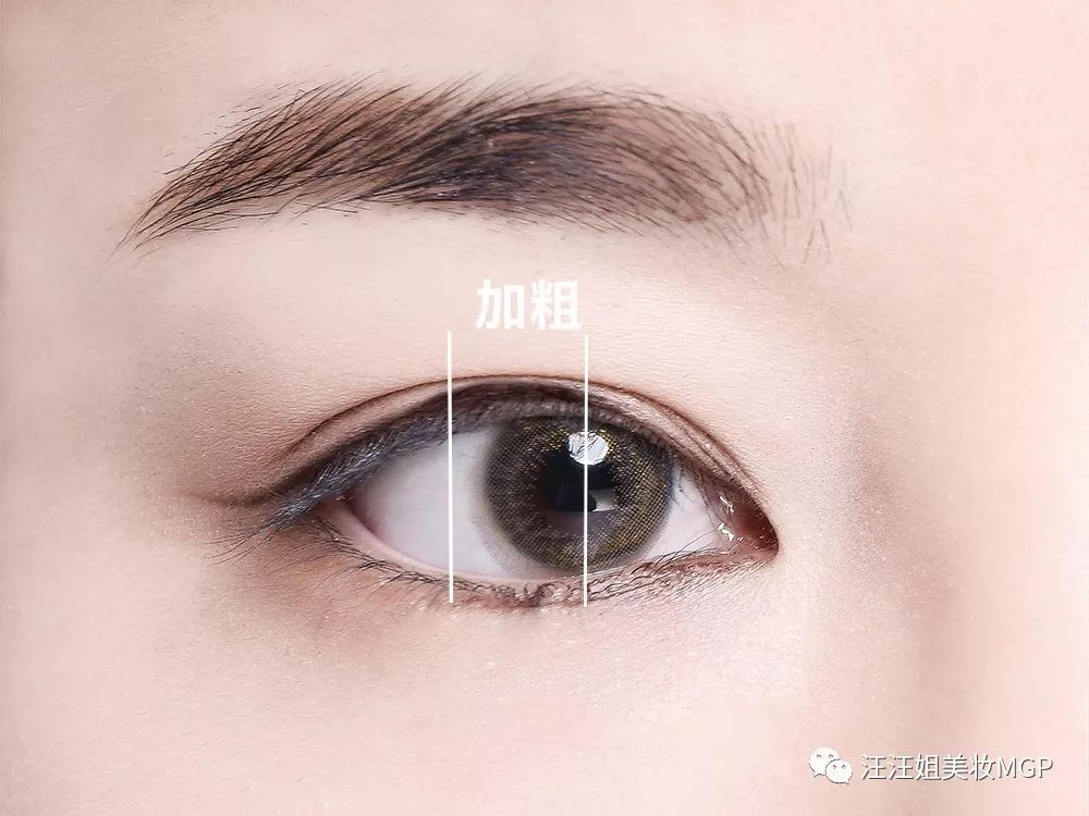 如何用眼线放大眼睛,有点斗鸡眼怎么画眼线