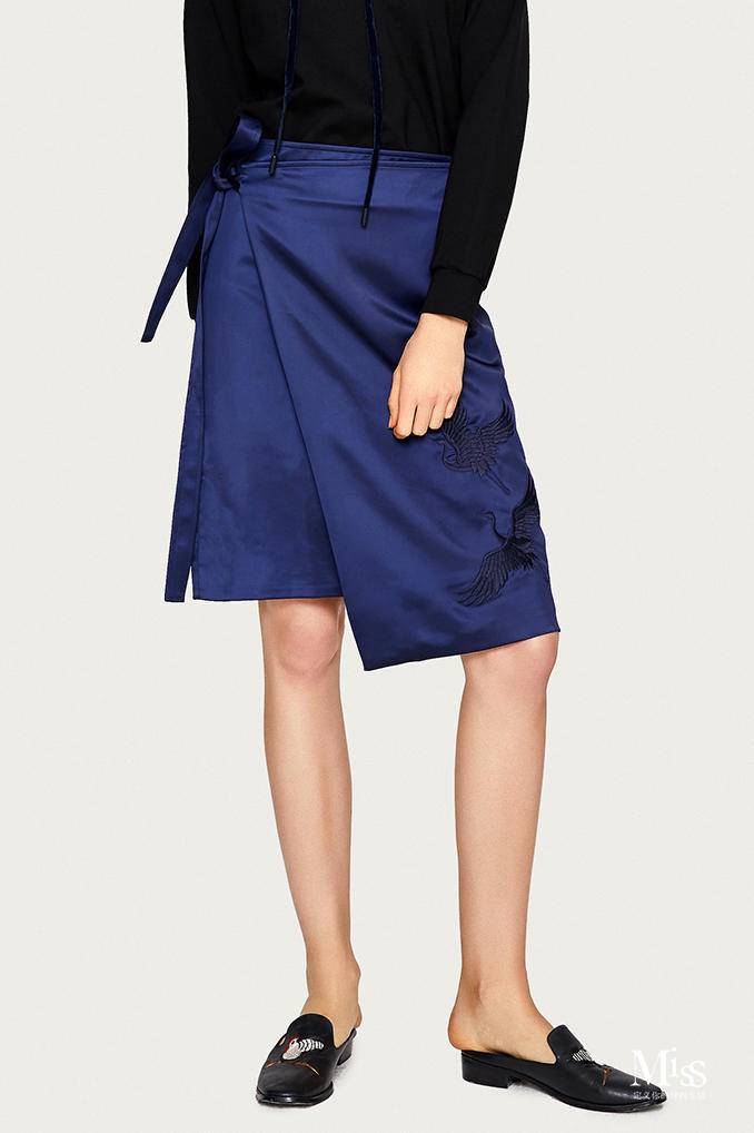 用Zara、Mango、UR告诉你，如何平价淘到高级单品！