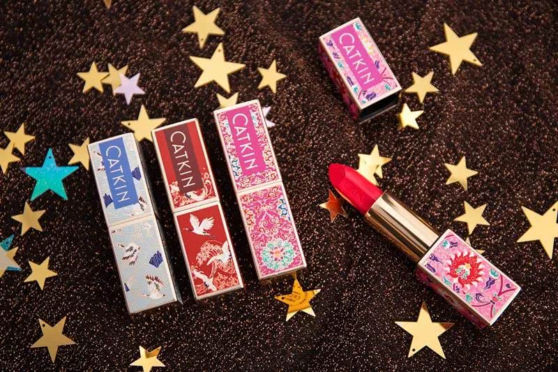 张天爱戚薇起床视频,张天爱素颜很漂亮