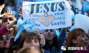 她们拼死抗争合法堕胎权利，却还是只能离胜利一步之遥……