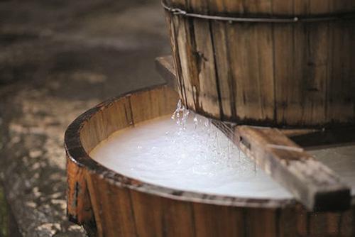 喜欢喝酒的人吃什么护胃护肝,喝酒有讲究养生酒要怎么喝才养生