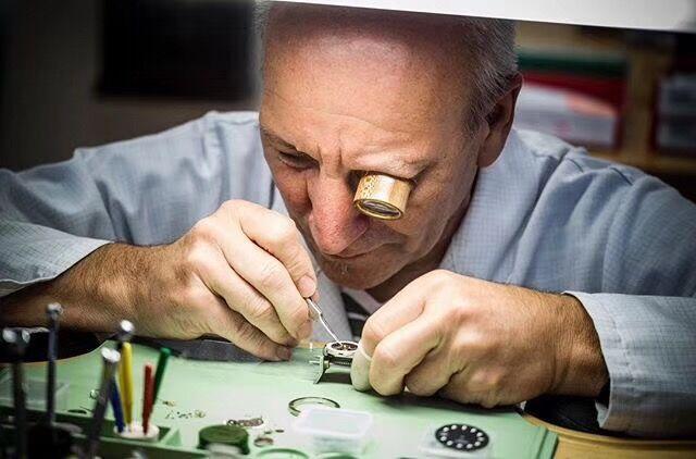 *底卧**,假表渠道不为人知的秘密,为什么要*制抵**假表?