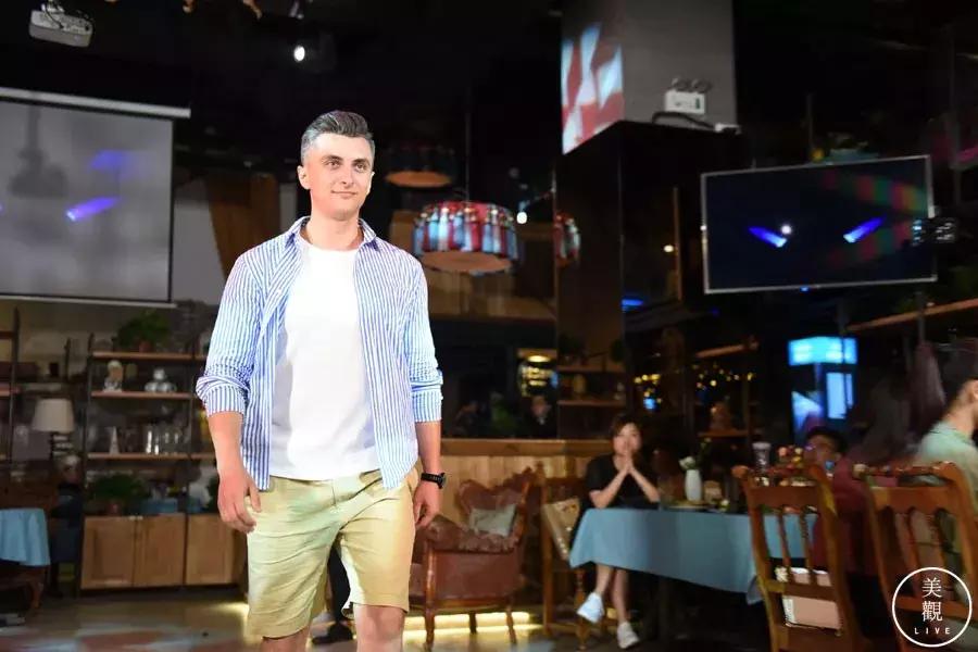 上周末，我在西安参加了一个非常Skr的潮人聚会