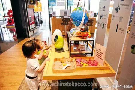 亲橙里购物中心,亲橙里购物中心服装店