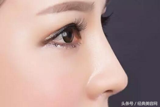 如何让鼻子变得更挺塌鼻梁有救了,鼻梁低怎么化解