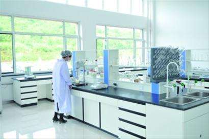 便宜和贵的化妆品效果有什么区别,化妆品便宜的和贵的效果一样吗