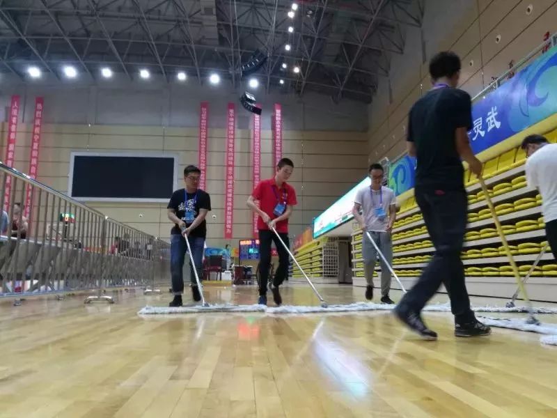 蹇楁効鏈嶅姟闈掓槬鍚岃娲诲姩,闈掓槬蹇楁効鏈嶅姟娲诲姩