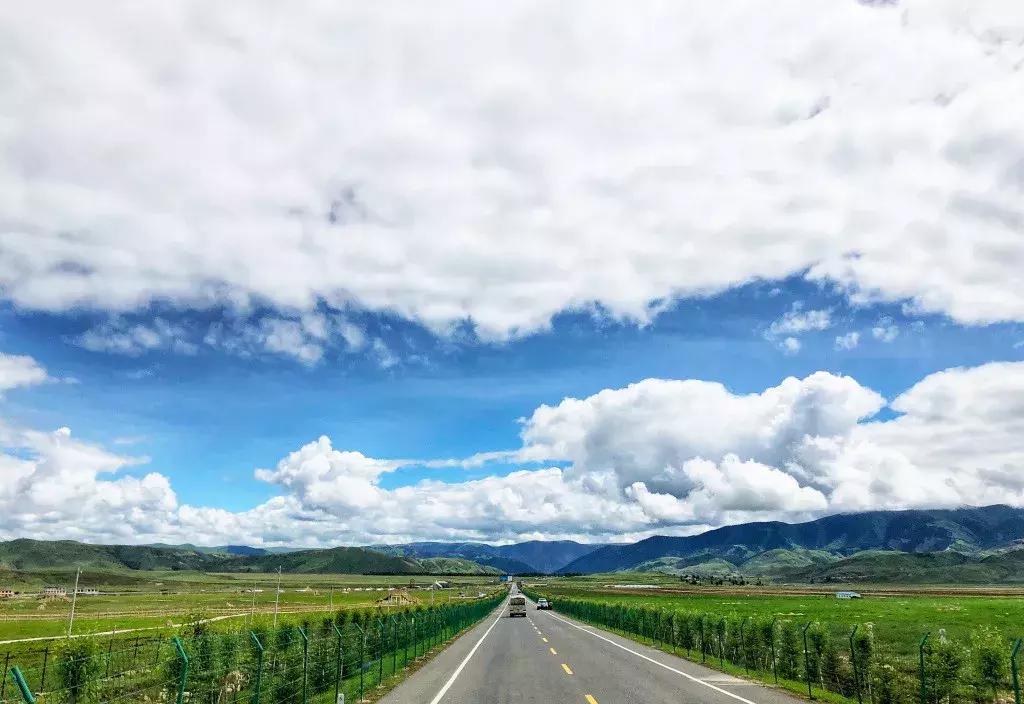 秒杀若尔盖！川西有个官方认定的最美草原，景美人少不收门票！