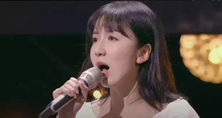 敷脸清洁脸部,用水敷脸可以去角质吗