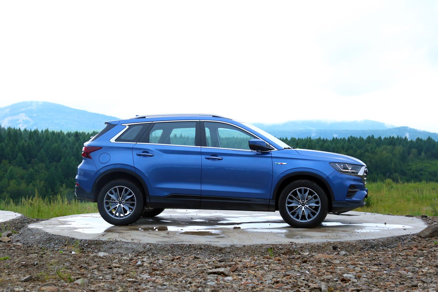 斯威g012021款试驾视频,斯威g01试驾小视频