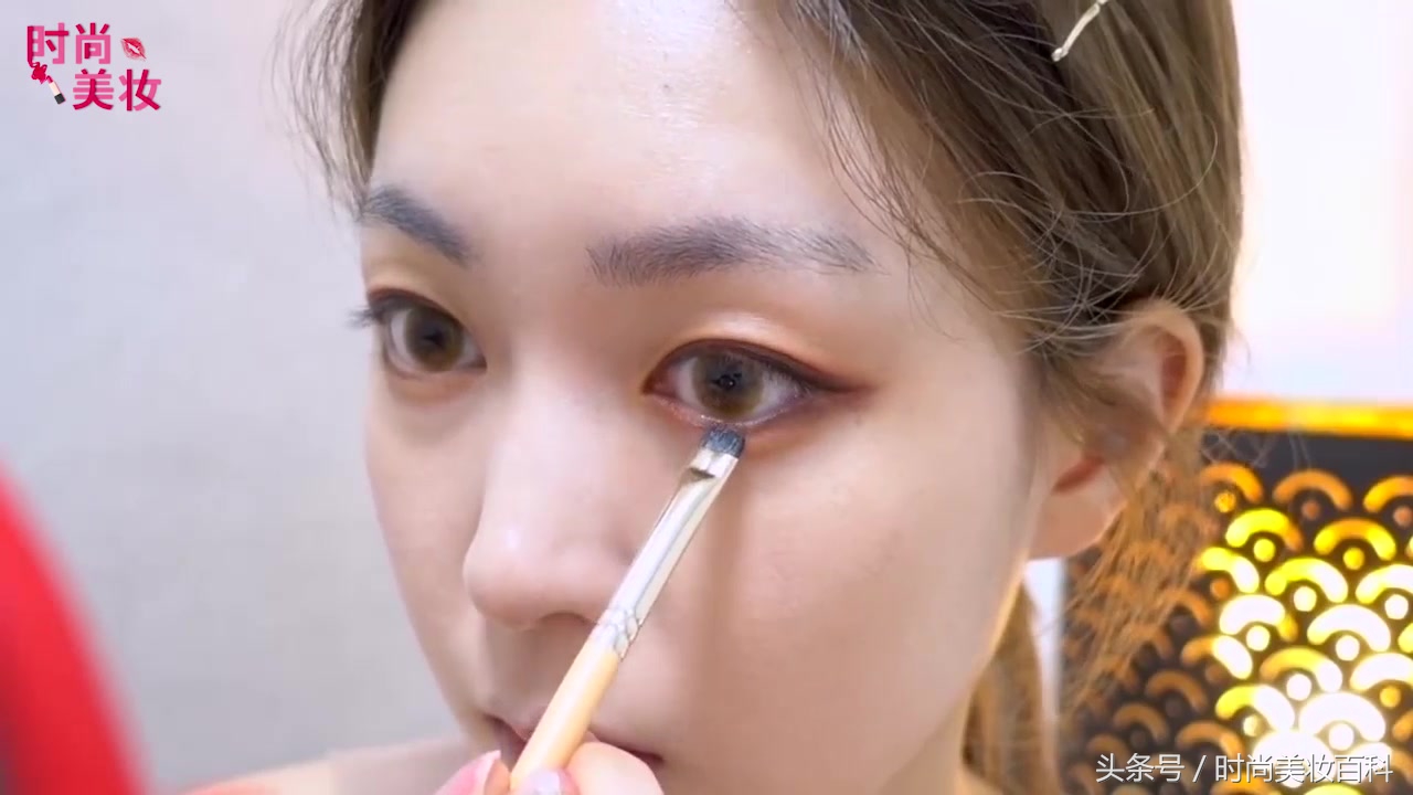 日常化妆的美妆教程,自然妆的正确化妆方法不脱妆