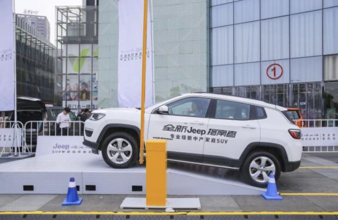 jeep牧马人4x4e试驾,jeep4x4操控测试