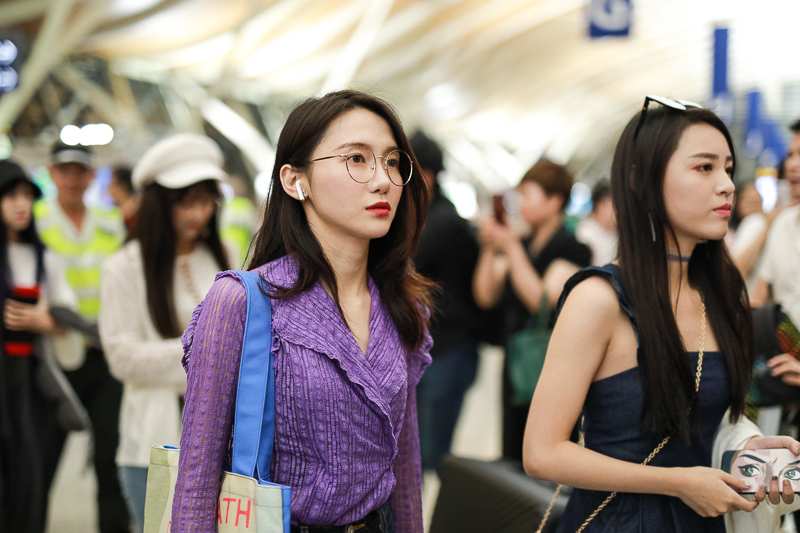 SNH48前往克罗地亚拍摄MV，现身机场引骚动！