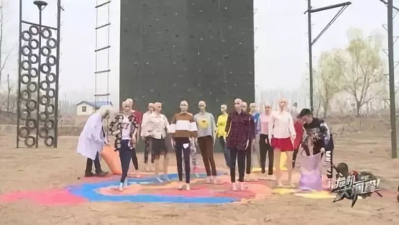 “老公水开了，帮我倒面粉吧”瞬间家毁人亡！