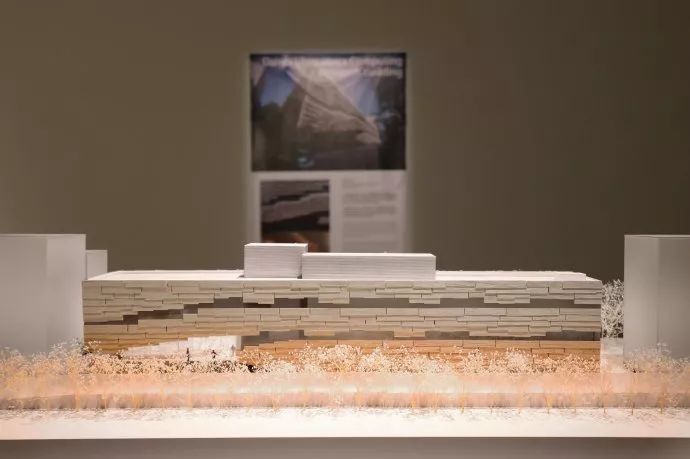 异化的负建筑—利星行偶遇隈研吾