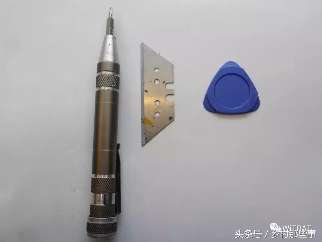 beatssolo2换电池教程,beatssolo2wireless使用方法