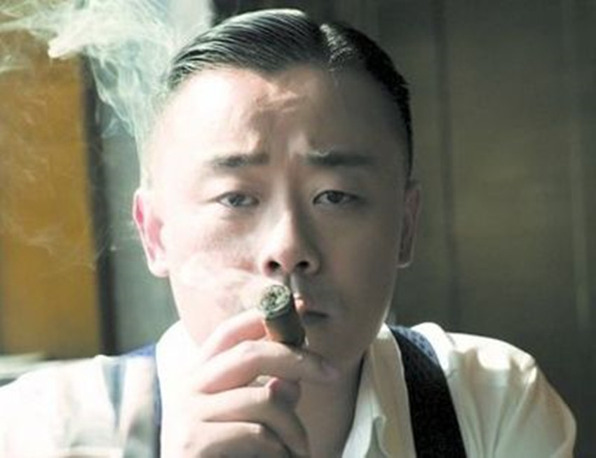 周立波和鄢军的案情结局是什么,周立波评价鄢军