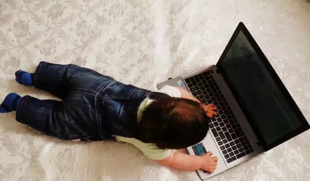 教孩子学习拼音的正确方法,幼儿学拼音26个拼音顺口溜