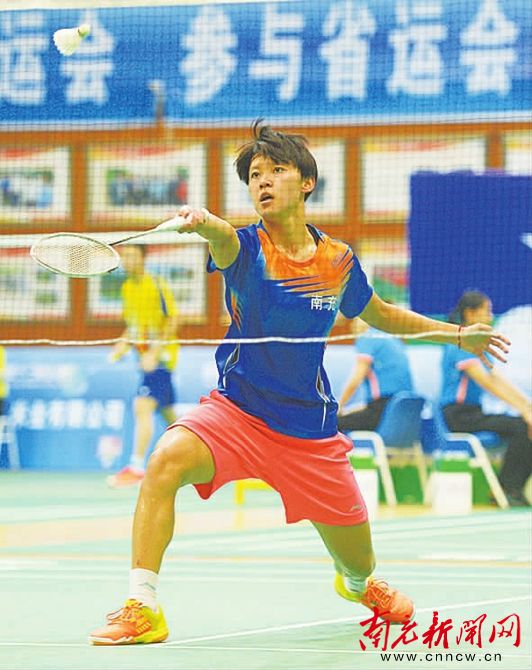 鐪佽繍浼氶潚灏戝勾闃熶竷杩炶儨澶哄啝,鍗楀厖灏忓皢澶哄啝瀹屾暣瑙嗛