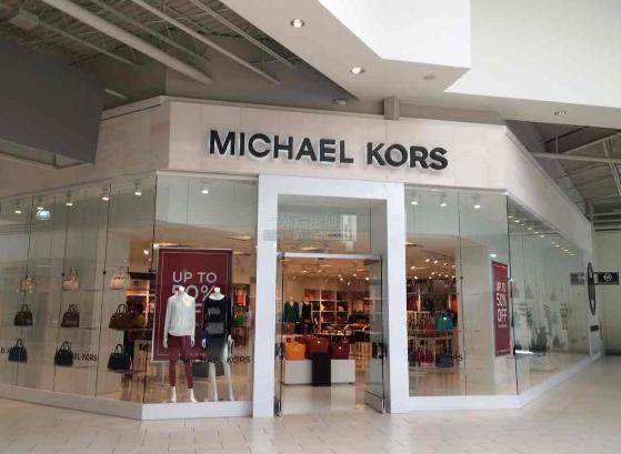 coach和mk到底哪个才是轻奢一番,mk的包和coach的包哪个好