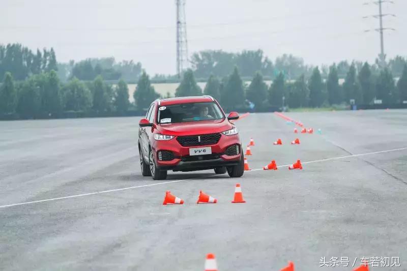 wey魏派vv6汽车侧面图片,魏派weyvv6生命探测演示