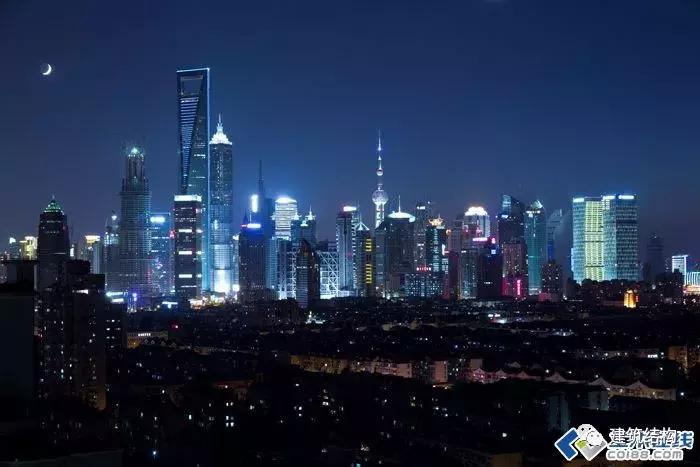 上海中心大厦127层怎么有632米,上海中心大厦632米127层内部