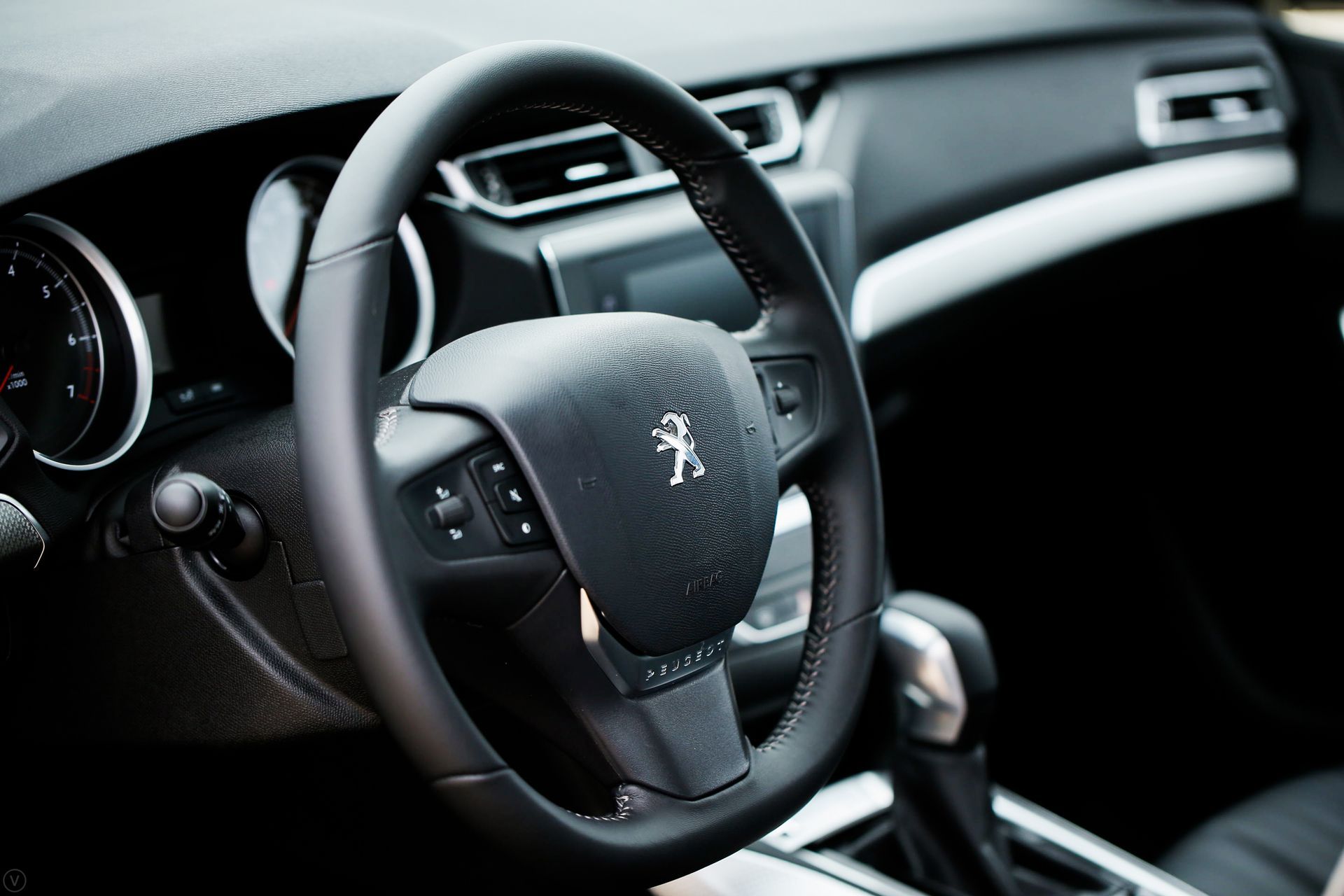 的士速递4开场,的士速递标致308