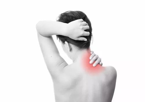 急性腰椎间盘突出疼痛怎么缓解,腰椎引起的左大腿疼痛怎么缓解