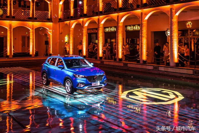 名爵英伦红,英伦cp