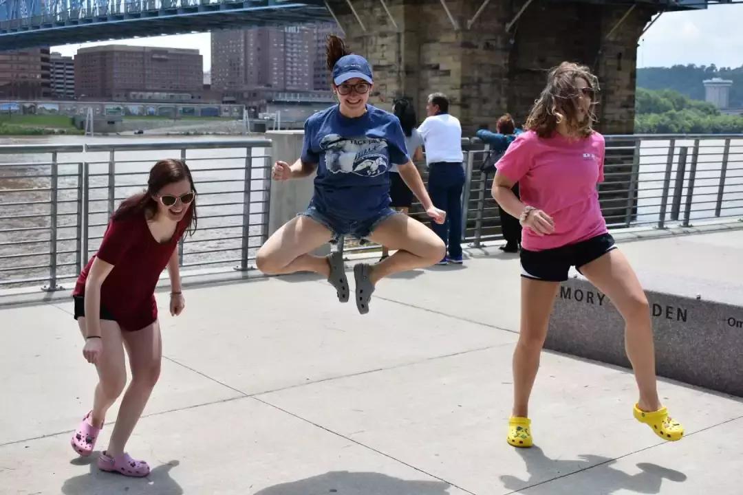 洞洞鞋为什么下架,过气网红洞洞鞋