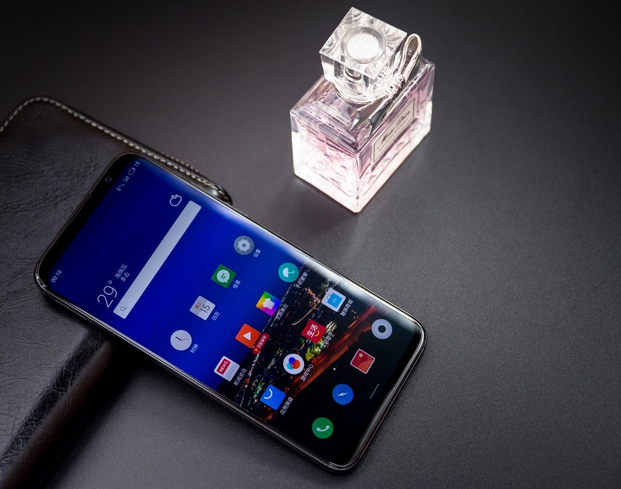 王自如评测魅族16s原版,王自如魅族16s上手视频