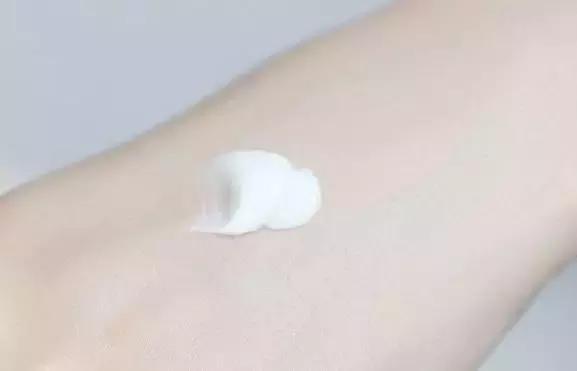 洗面奶没选好会起痘痘吗,洗面奶没洗干净伤到皮肤