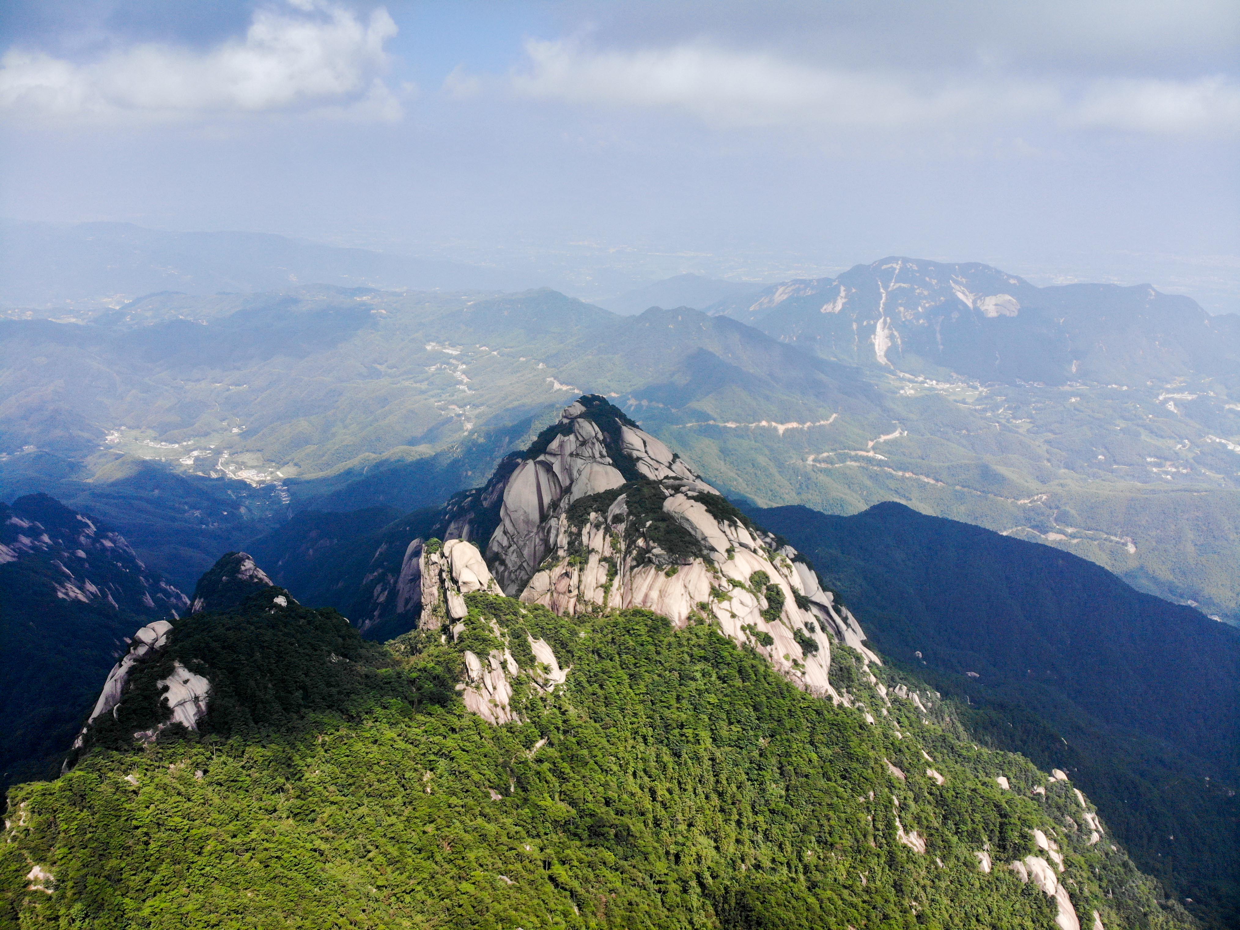 皖南小众景点十一人多吗,皖南天池